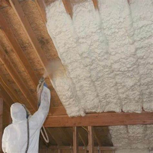 Xịt Polyol xốp cứng cho kho lạnh